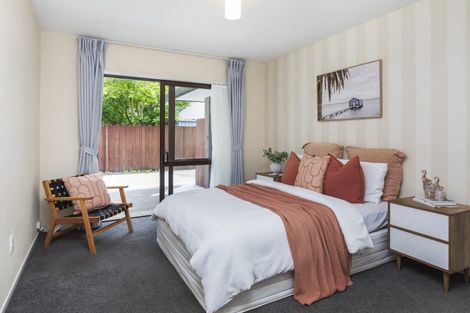 Photo of property in 5 Chokebore Place, Sockburn, Christchurch, 8042