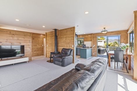 Photo of property in 120 Cape Hill Road, Pukekohe, 2120