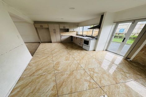 Photo of property in 90a Alfriston Road, Manurewa East, Auckland, 2102