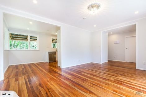 Photo of property in 26 Trojan Crescent, New Lynn, Auckland, 0600