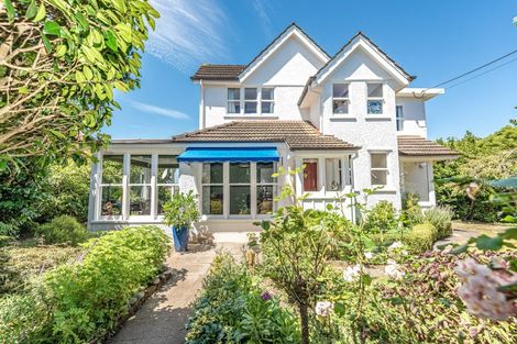 Photo of property in 17 Dickson Crescent, Saint Johns Hill, Whanganui, 4500
