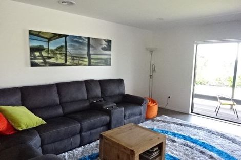 Photo of property in 166 Rimmer Road, Helensville, 0875