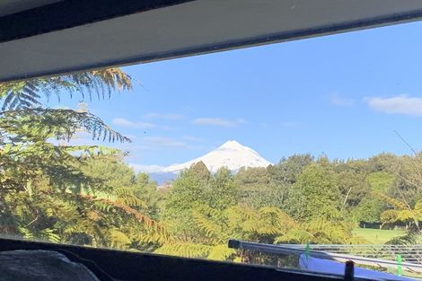 Photo of property in 2a Whitcombe Street, Lepperton, New Plymouth, 4373