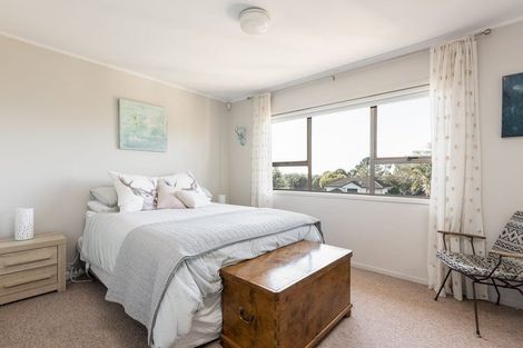 Photo of property in 1/131 Mokoia Road, Birkenhead, Auckland, 0626