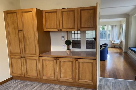 Photo of property in 213 Victoria Avenue, Hokowhitu, Palmerston North, 4410