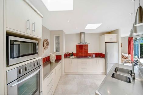 Photo of property in 7 Oratia Grove, Northwood, Christchurch, 8051