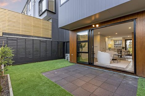 Photo of property in 18 Ara Mara Hua, Henderson, Auckland, 0612