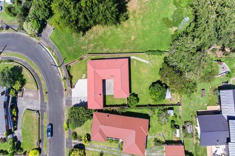 Photo of property in 16 Beverley Crescent, Hillcrest, Hamilton, 3216