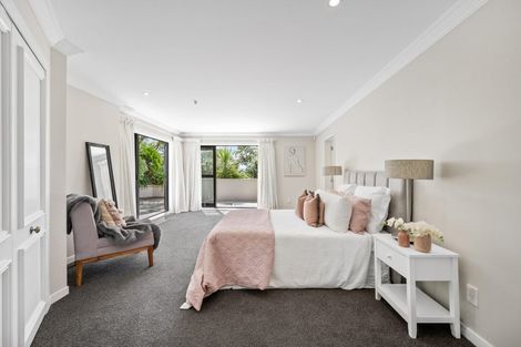 Photo of property in 25u7 Thane Road, Roseneath, Wellington, 6011