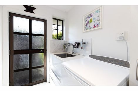 Photo of property in 439 Memorial Avenue, Burnside, Christchurch, 8053