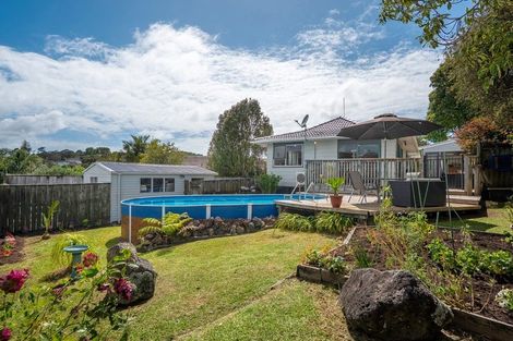 Photo of property in 4 Spinella Drive, Bayview, Auckland, 0629