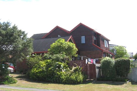 Photo of property in 50 Westpark Drive, West Harbour, Auckland, 0618