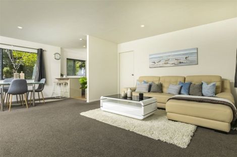 Photo of property in 35b Mcclintock Road, Massey, Auckland, 0614