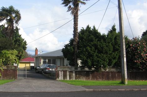 Photo of property in 118 Taikata Road, Te Atatu Peninsula, Auckland, 0610