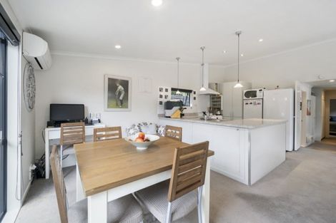 Photo of property in 20 Kereru Street, Waikanae, 5036