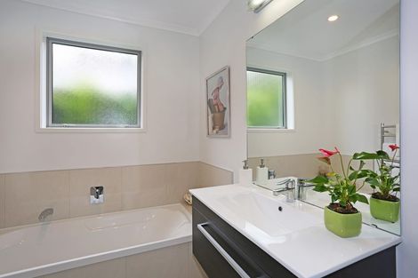 Photo of property in 9a Routly Avenue, Pukekohe, 2120