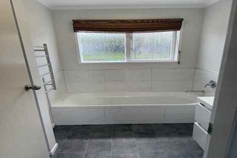 Photo of property in 16 Otira Grove, Kelson, Lower Hutt, 5010