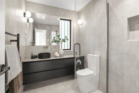 Photo of property in 22 Pukeko Road, Hobsonville, 0616