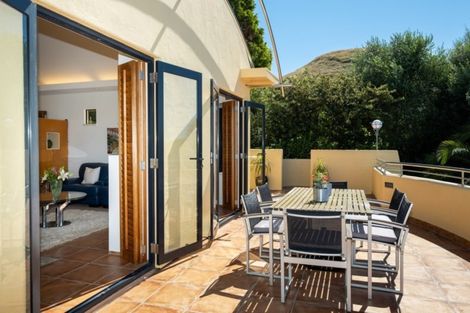 Photo of property in 32 Cumberland Rise, Taradale, Napier, 4112