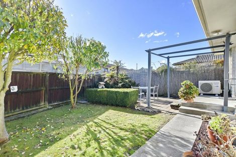 Photo of property in 17 Castile Place, Belfast, Christchurch, 8051