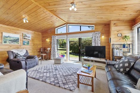 Photo of property in 166 Mitchell Street, Brooklyn, Wellington, 6021