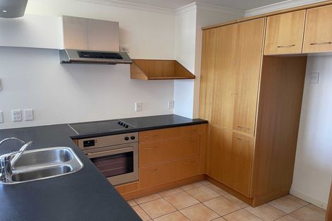 Photo of property in Endeavour Apartments, 125u4 Thorndon Quay, Pipitea, Wellington, 6011