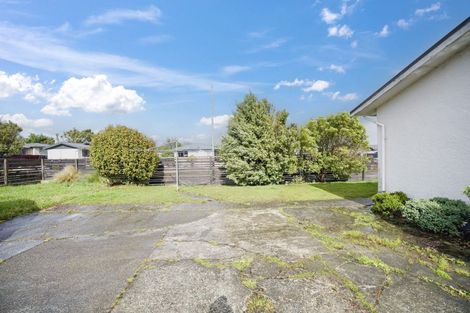 Photo of property in 2 Burns Street, Kew, Invercargill, 9812