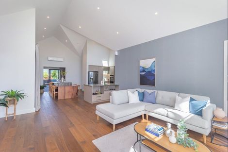 Photo of property in 22 Phoenix Palms Grove, Levin, 5510