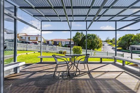Photo of property in 3 Rehia Road, Massey, Auckland, 0614