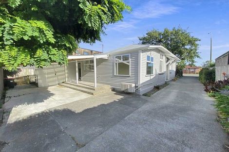 Photo of property in 16 Edgeware Road, St Albans, Christchurch, 8014
