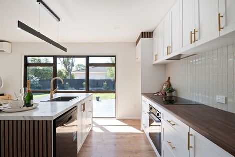 Photo of property in 4 Kuaka Crescent, Bromley, Christchurch, 8062