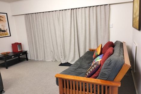 Photo of property in 10 Paparata Street, Karori, Wellington, 6012