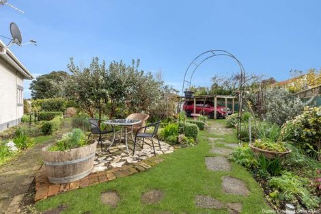 Photo of property in 56 Waihi Road, Hawera, 4610