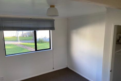 Photo of property in 98 Titirangi Road, New Lynn, Auckland, 0600