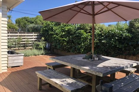 Photo of property in 12 Raumati Terrace, Khandallah, Wellington, 6035