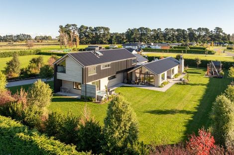 Photo of property in 112 Birchs Road, Prebbleton, 7674