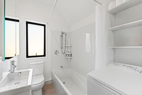 Photo of property in 15b Cheltenham Street, Merivale, Christchurch, 8014