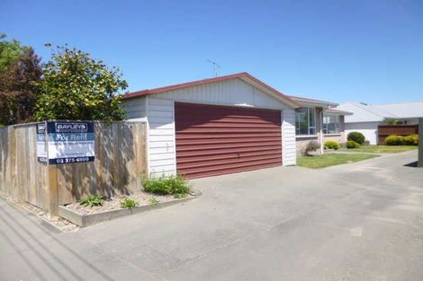 Photo of property in 271 Avonhead Road, Avonhead, Christchurch, 8042