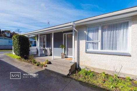 Photo of property in 15 Kaponga Street, Wainuiomata, Lower Hutt, 5014