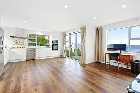 Photo of property in 4 Homebush Road, Khandallah, Wellington, 6035