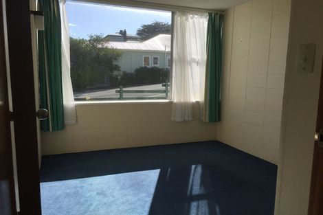 Photo of property in Beresford Apartments, 118u4 Russell Terrace, Berhampore, Wellington, 6023