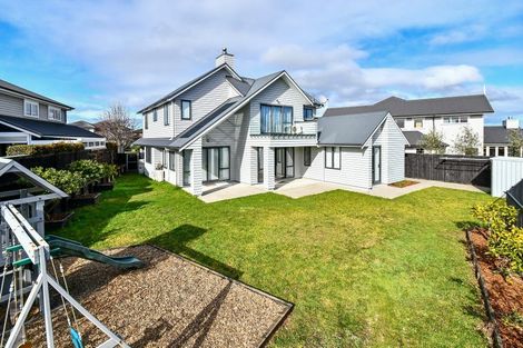 Photo of property in 11 Bayvista Drive, Karaka, Papakura, 2113