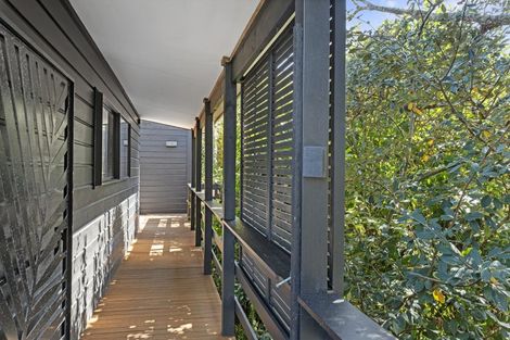 Photo of property in 1/89 Glamorgan Drive, Torbay, Auckland, 0630