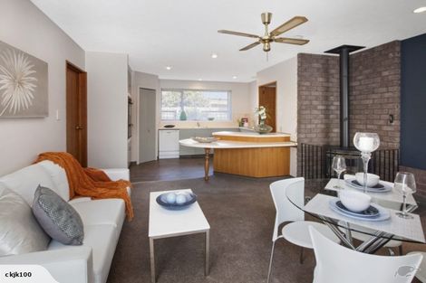 Photo of property in 27 Ben Nevis Drive, Broomfield, Christchurch, 8042