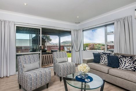 Photo of property in 11 Gennaker Lane, Whitby, Porirua, 5024