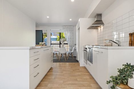 Photo of property in 13/14 Buffon Street, Waltham, Christchurch, 8023