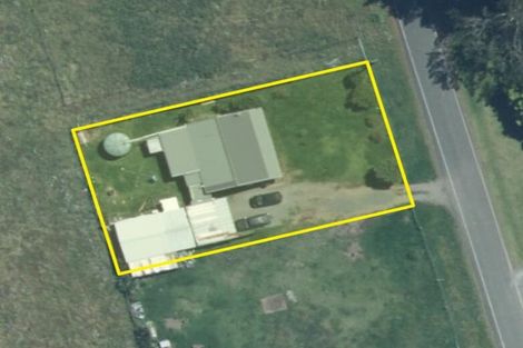 Photo of property in 63 Wharf Road, Hicks Bay, Tikitiki, 4087