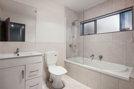 Photo of property in 8 Vino Cina Heights, Ranui, Auckland, 0612
