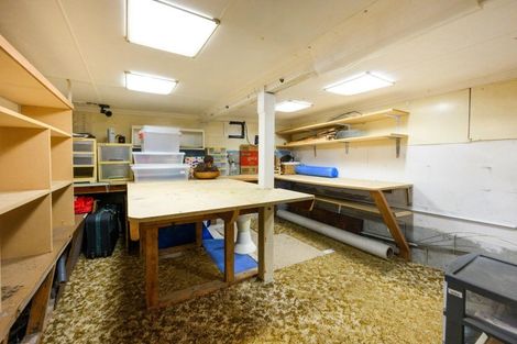 Photo of property in 40 Parkland Crescent, Terrace End, Palmerston North, 4410