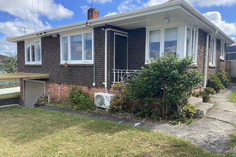 Photo of property in 14 Wharf Road, Te Atatu Peninsula, Auckland, 0610